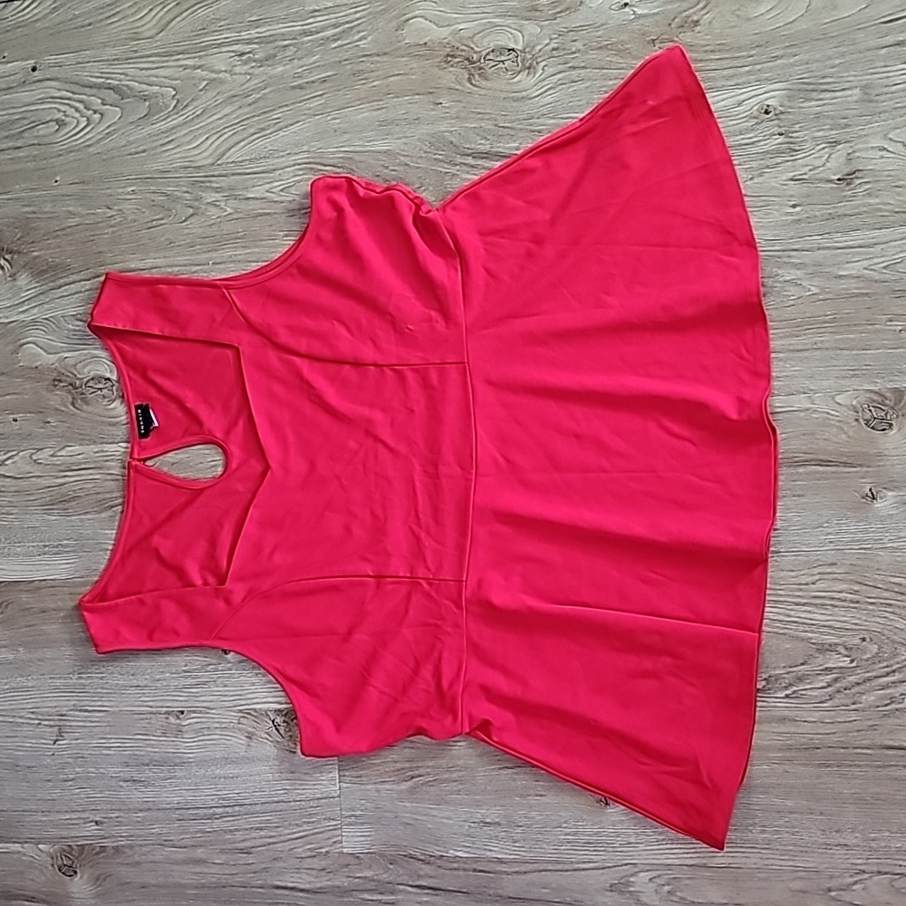 Torrid Red Peplum Sweetheart Top 4x